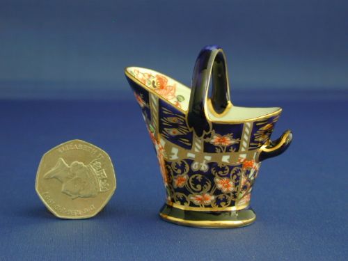 royal crown derby miniature coal bucket