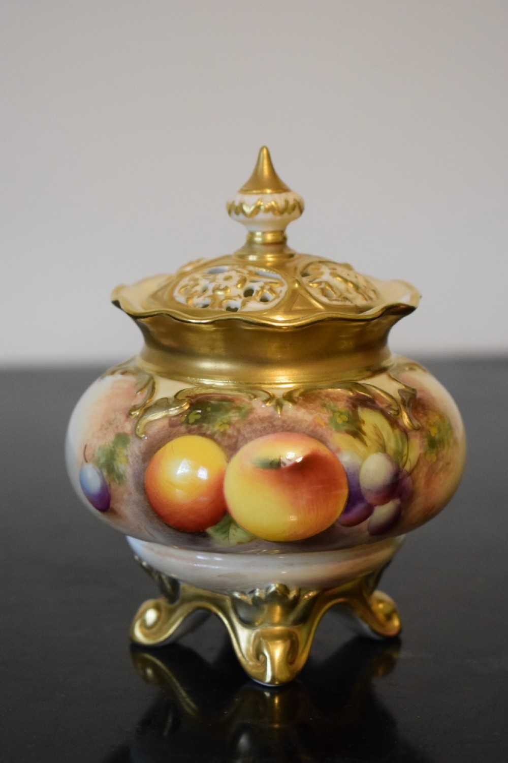 royal worcester painted fruit small pot pourri vase and cover