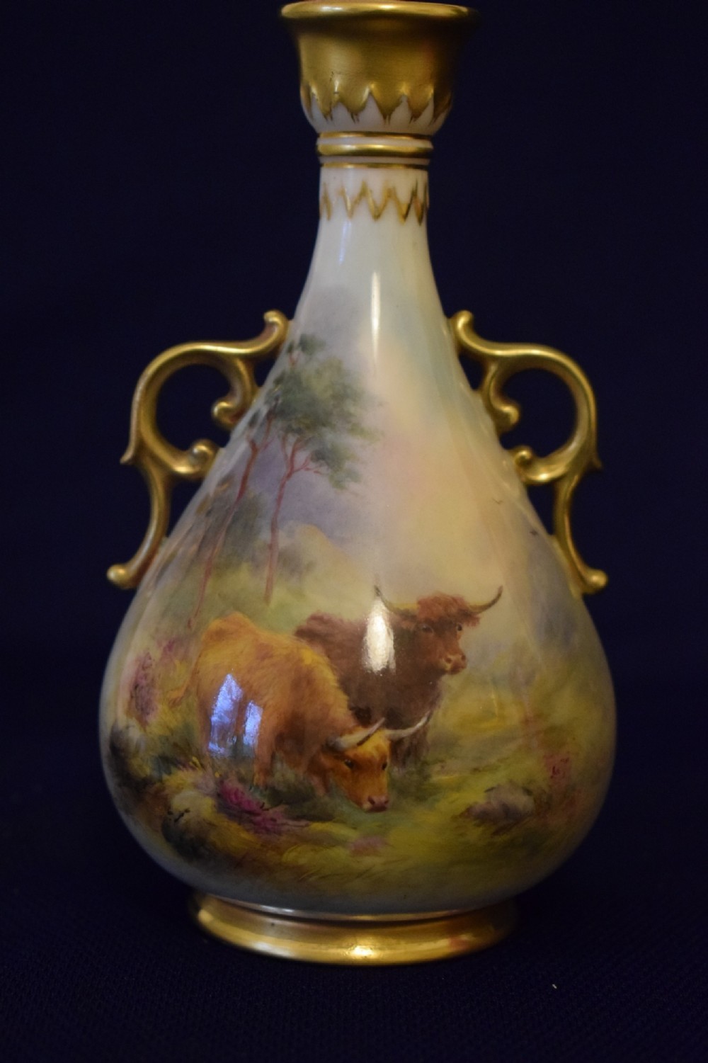 royal worcester vase signed h stinton