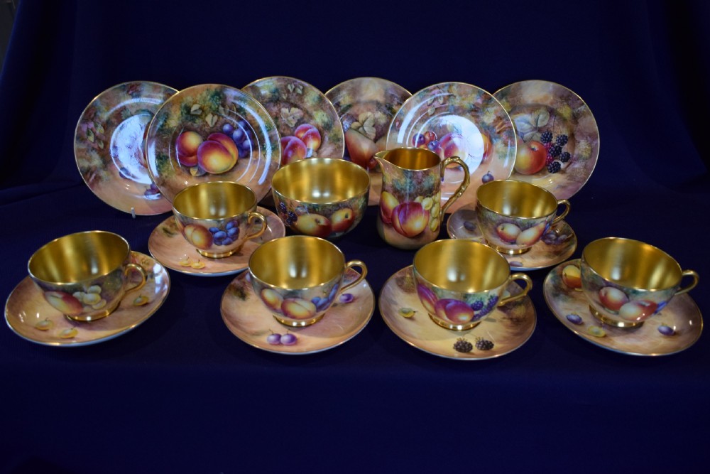 royal worcester painted fruit 20 piece tea set all artist signed